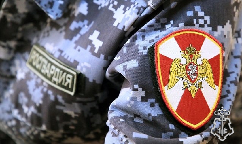 В Чебоксарах росгвардейцы предотвратили кражу из торгового центра