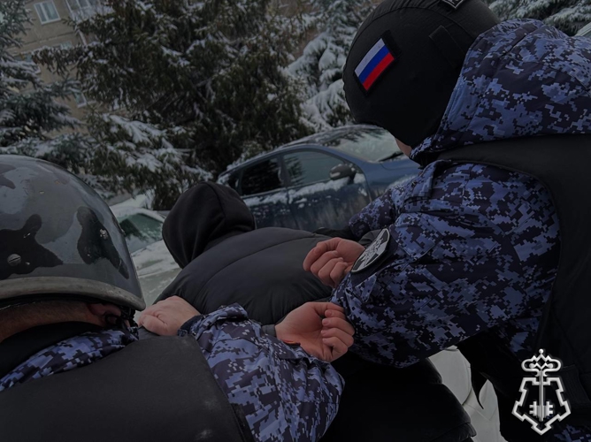 В Канаше сотрудники Росгвардии пресекли кражу из магазина