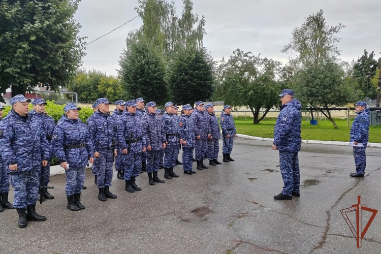 Сотрудники Управления вневедомственной охраны по Чувашской Республике-Чувашии обеспечили безопасность чебоксарцев в период празднования Дня города