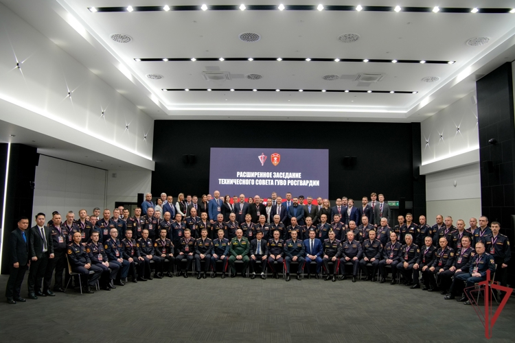 Руководитель вневедомственной охраны по Чувашской Республике принял участие в Техническом совете ГУВО Росгвардии в Екатеринбурге