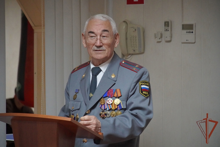 Праздничные мероприятия в честь 74-й годовщины подразделений вневедомственной охраны Росгвардии прошли в Чебоксарах