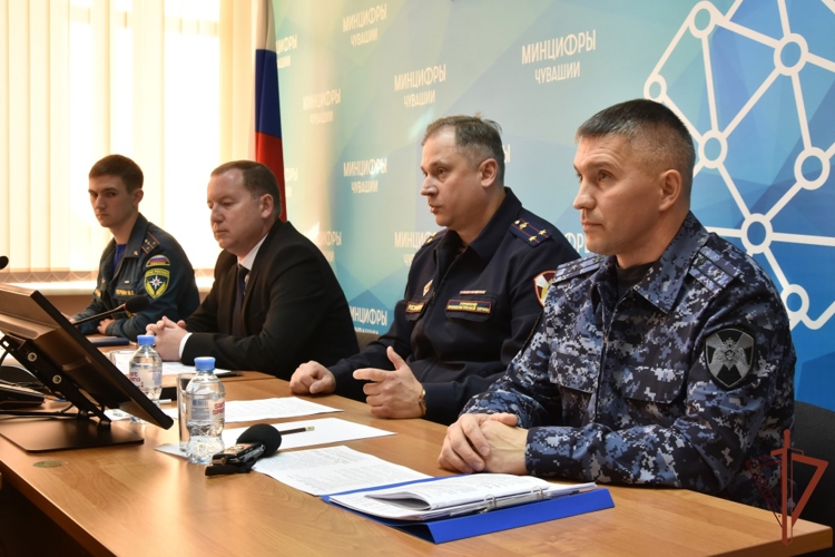 В Чебоксарах состоялся брифинг по вопросам антитеррористической защищенности объектов